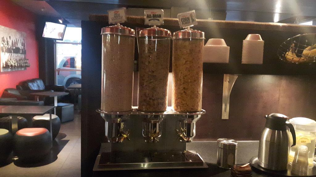 Grand Times Hotel - Aeroport De Quebec Eksteriør bilde