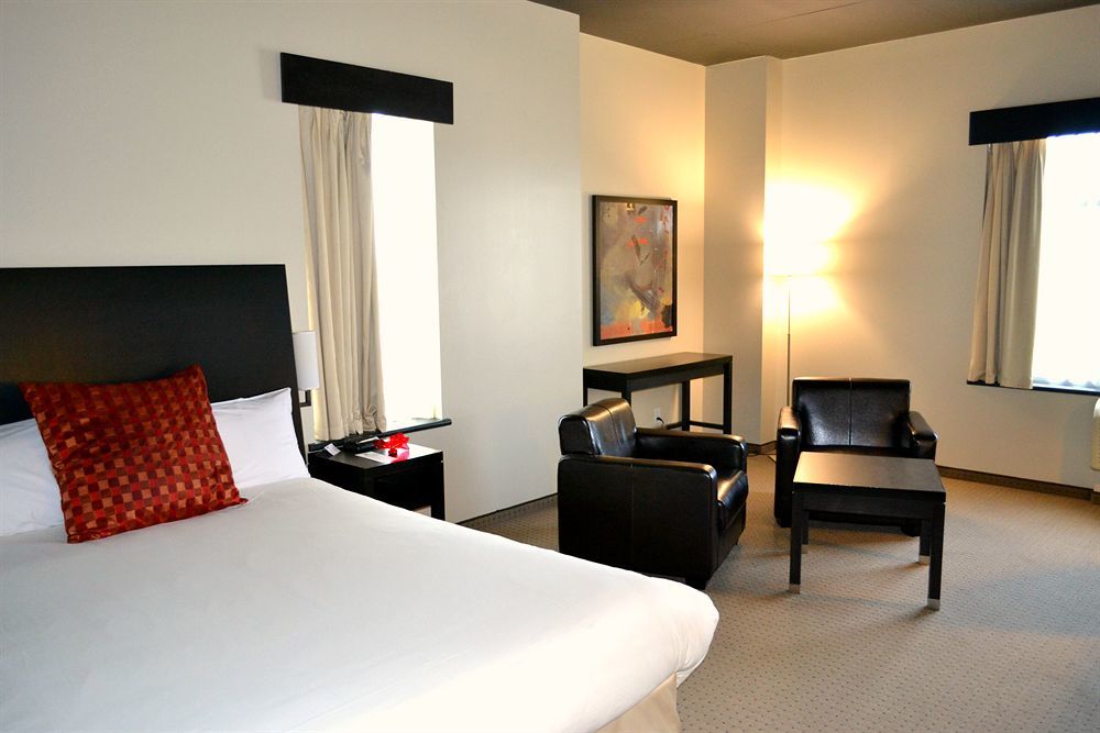 Grand Times Hotel - Aeroport De Quebec Eksteriør bilde