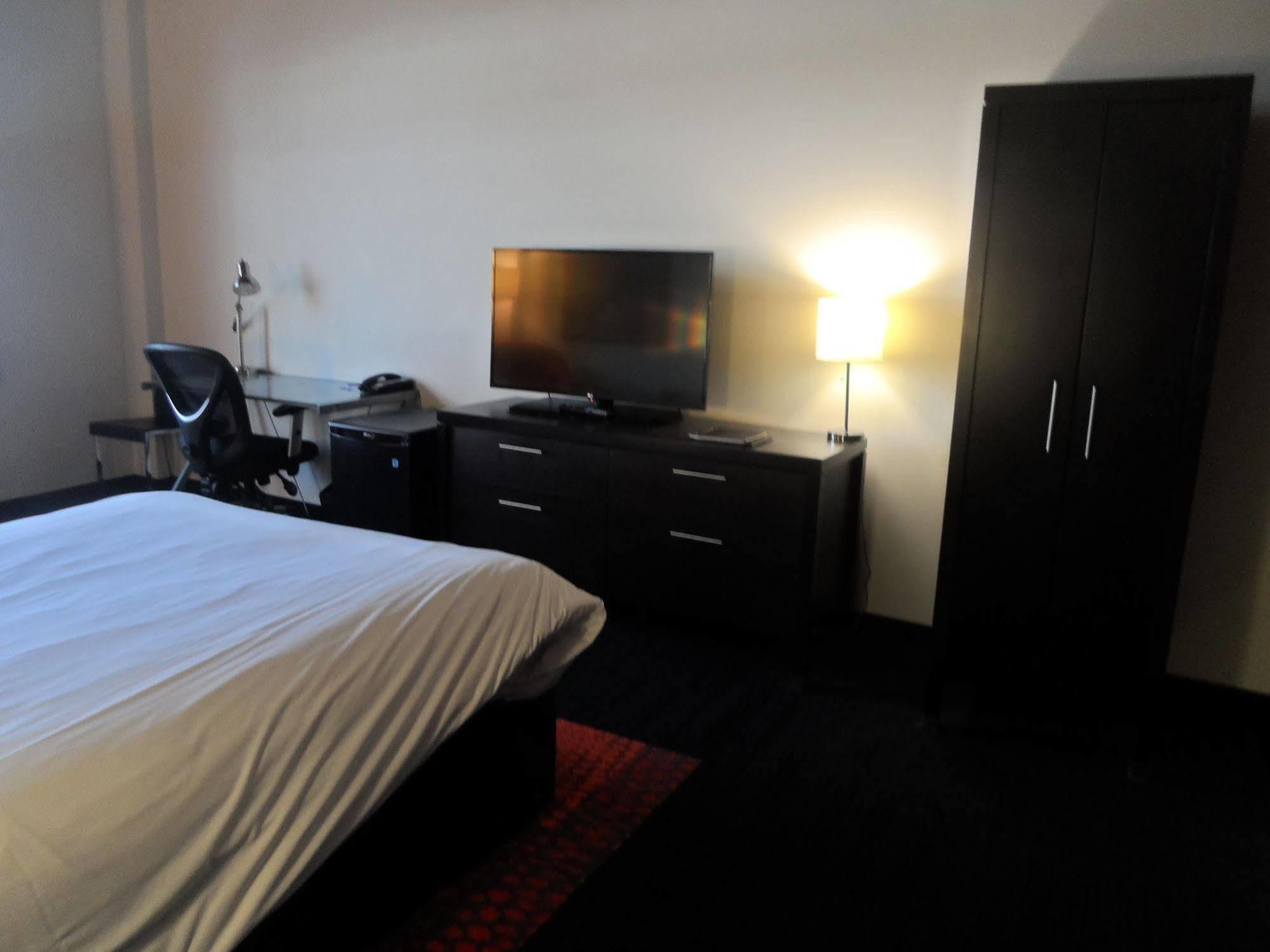 Grand Times Hotel - Aeroport De Quebec Eksteriør bilde